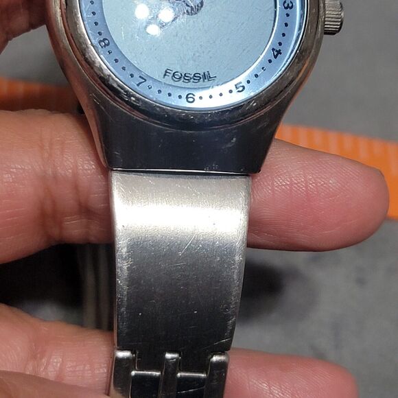 Fossil Big Tic Watch, Blue Face Steel Strap, JR-7860, Y2k, Untested - Picture 7 of 11